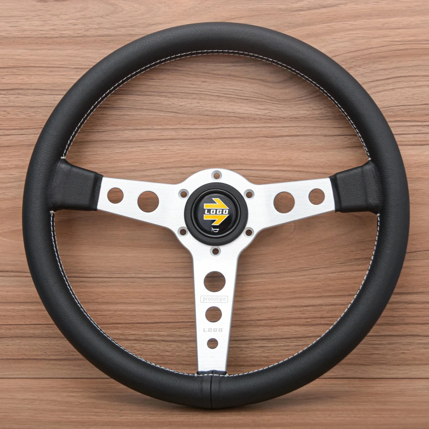 Volante MO Motorsport Prototipo 14” – Deportivo y Clásico de 350 mm en Cuero