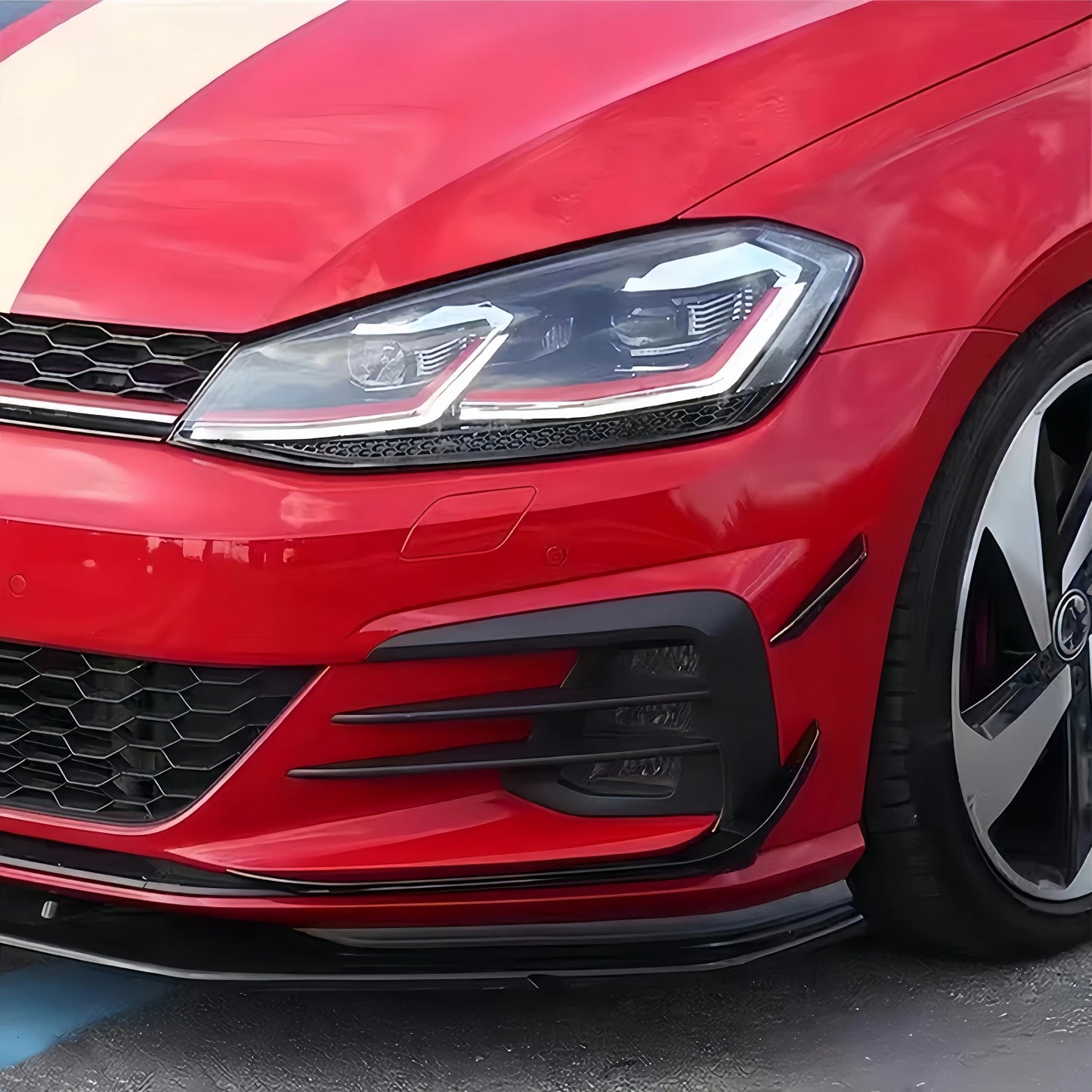 Splitters Laterales de Paragolpes Negro Brillante – Volkswagen Golf 7.5 GTI / GTD / R / R-Line (2017-2020)