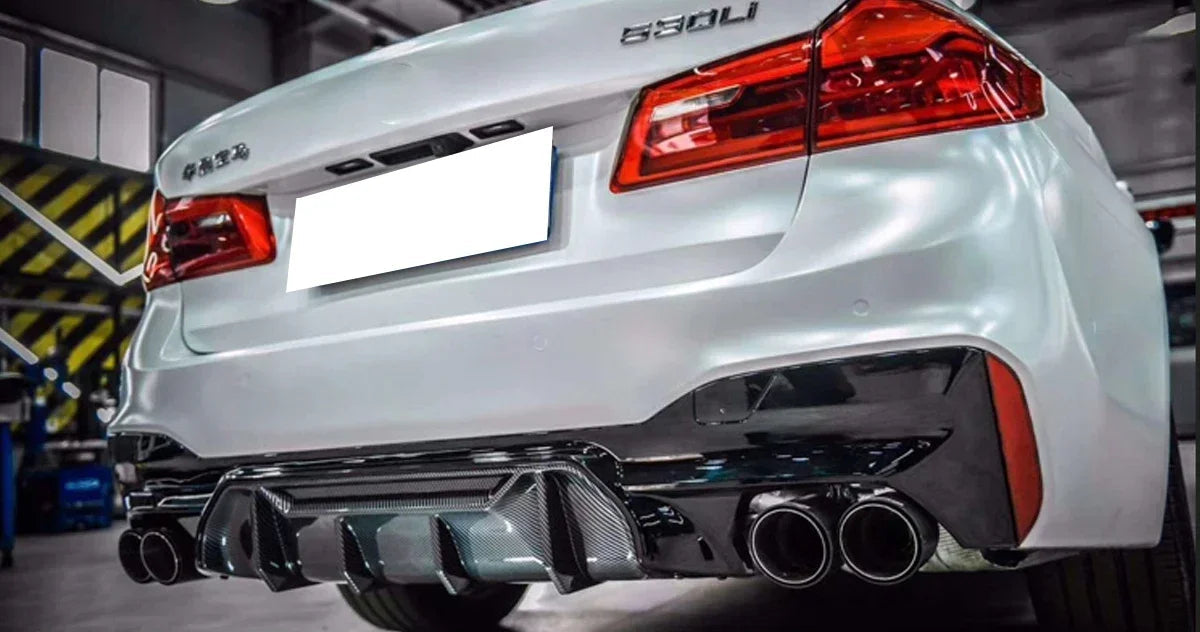 Difusor trasero estilo M5 Competition efecto carbono para BMW G30 / G38 M Sport (2017–2020)