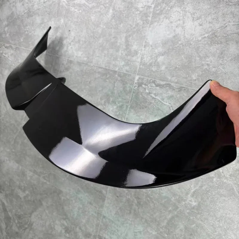 Alerón de techo estilo Oettinger para Volkswagen Golf MK8 GTI / GTD (2020–2024)