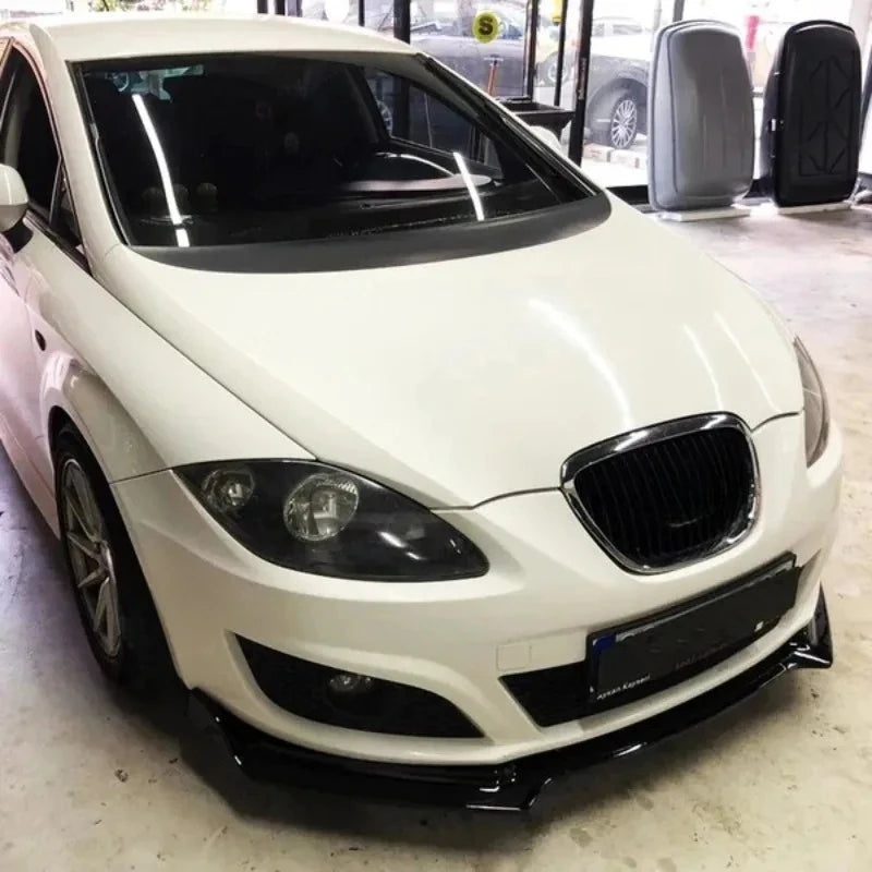 Lip Frontal Negro – Seat León Mk2 (2005-2009) Versión Standard