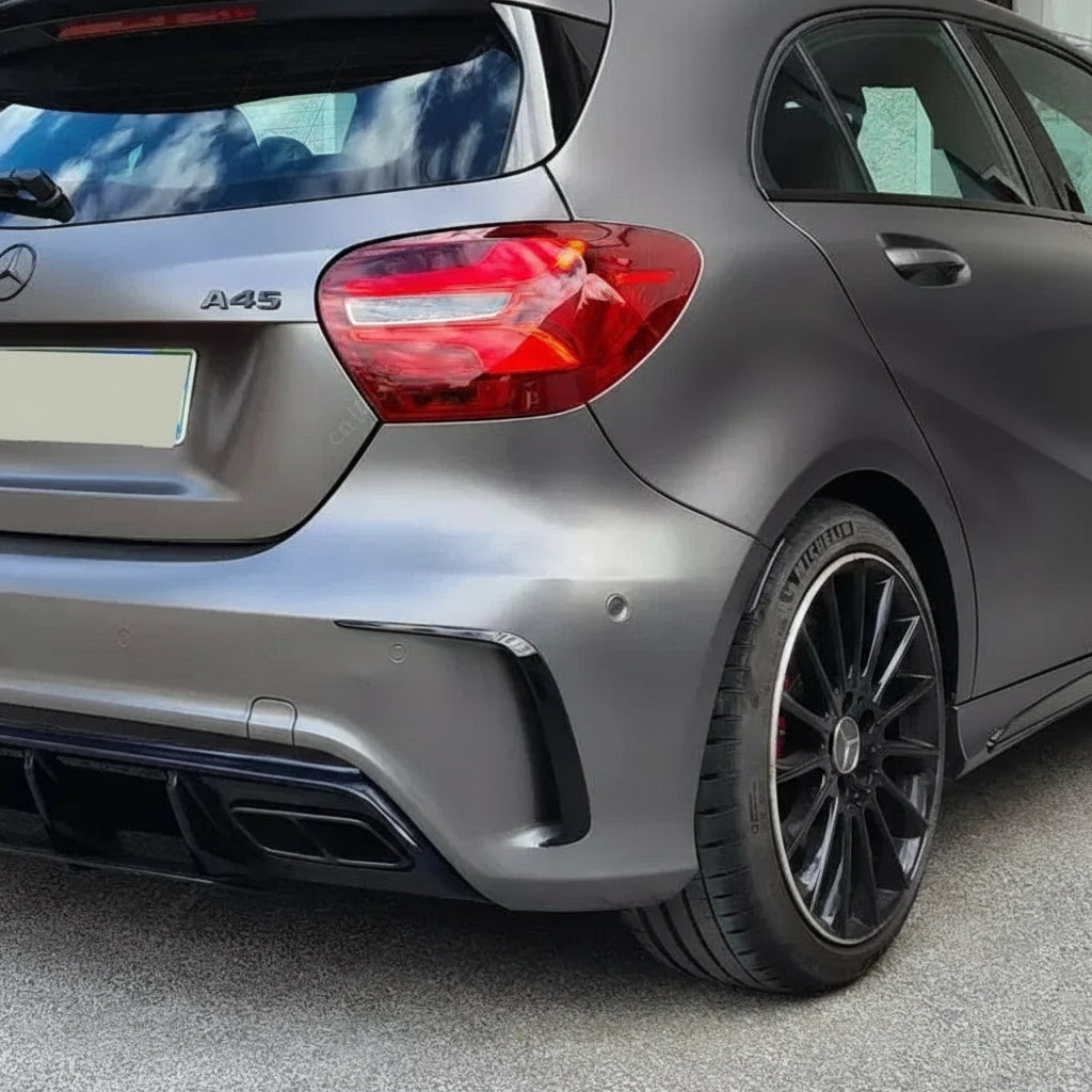 Canards traseros negro brillante para Mercedes-Benz Clase A W176 A200 / A250 / A260 / A45 AMG (2013–2018)