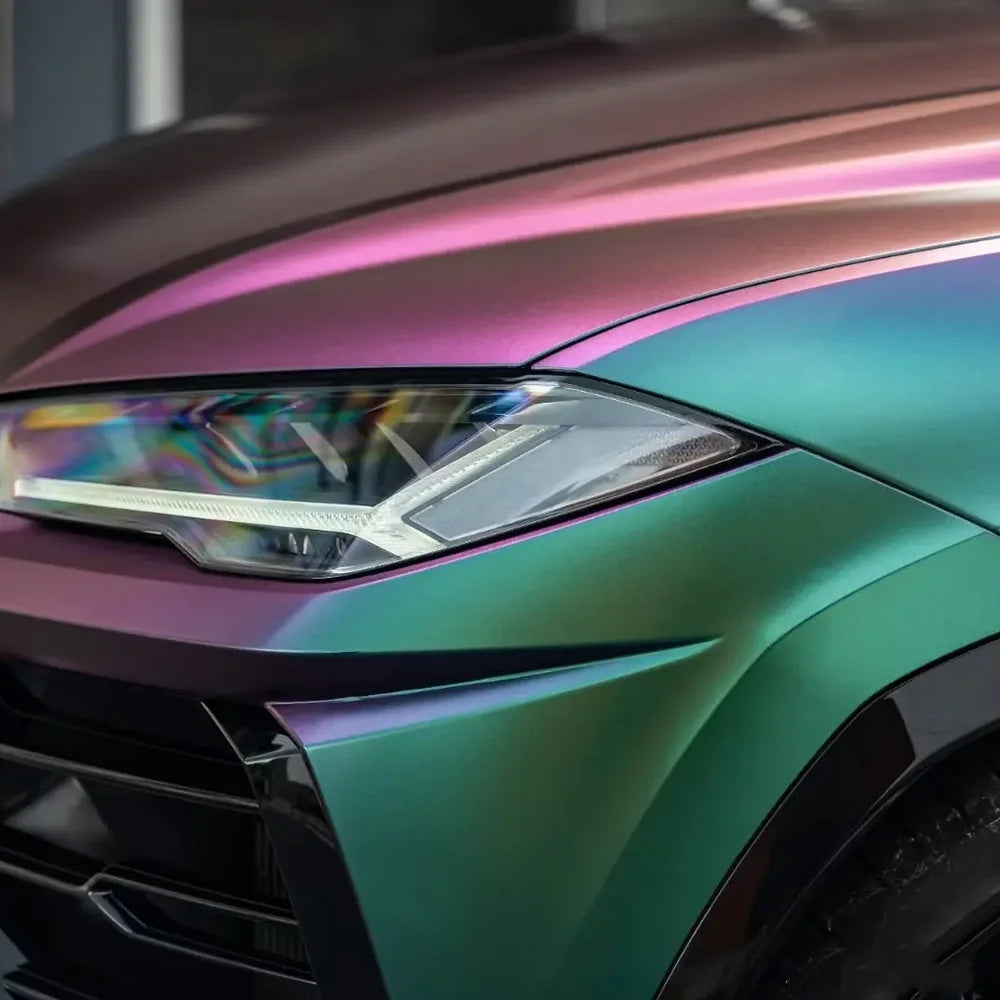 Vinilo Envolvente Color Shift – Magic Prasinous Rojo/Verde – Rotulación Completa de Coche