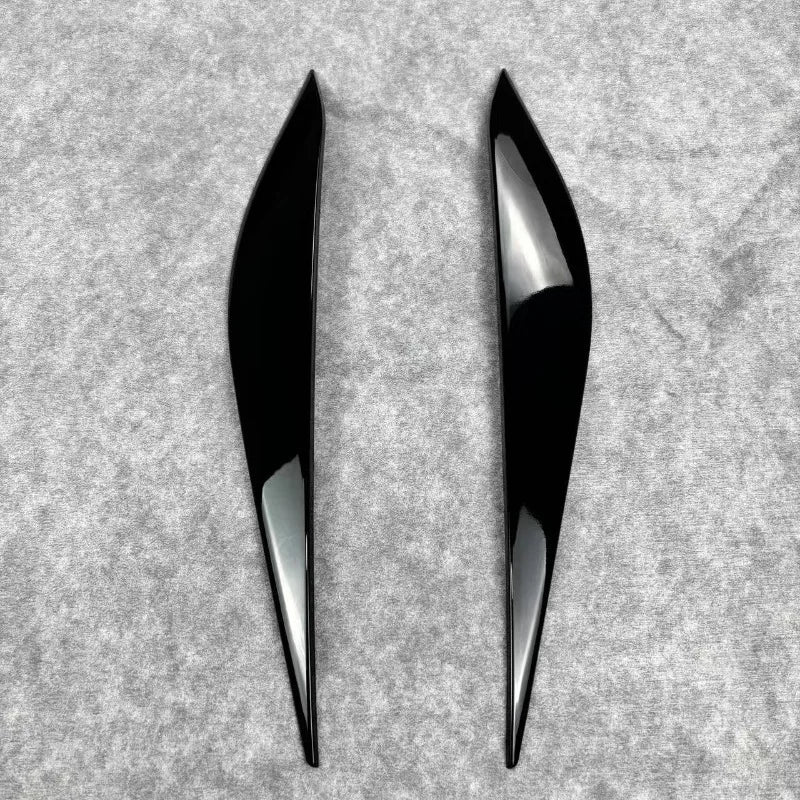 Pestañas faros negro brillante para Ford Fiesta MK8 (2017–2020)