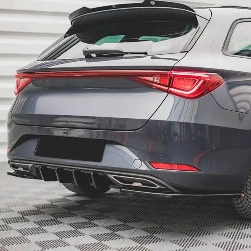 Difusor Trasero Maxton Style 1:1 – Seat León FR/ST Mk4 (2020-2025)