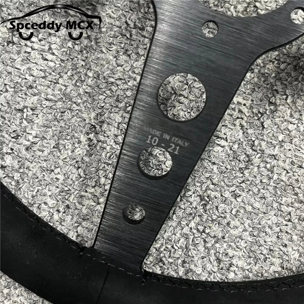 Volante JDM P5 Black Edition 14” – Deportivo en Cuero y Alcántara