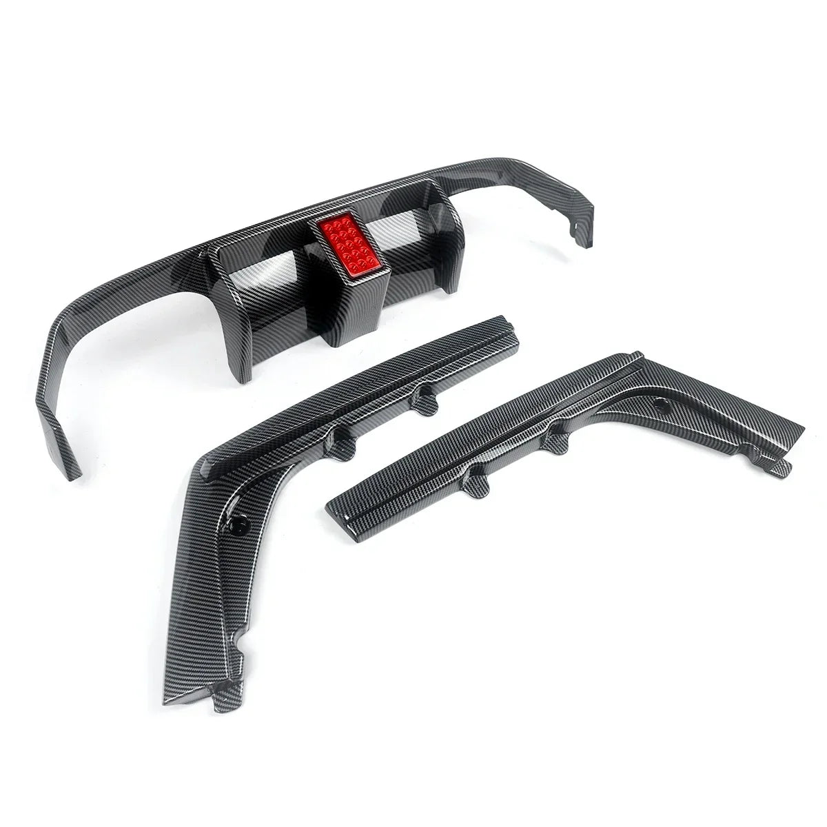 Difusor trasero efecto carbono con luz para BMW F80 M3 / F82 F83 M4 (2015–2020)