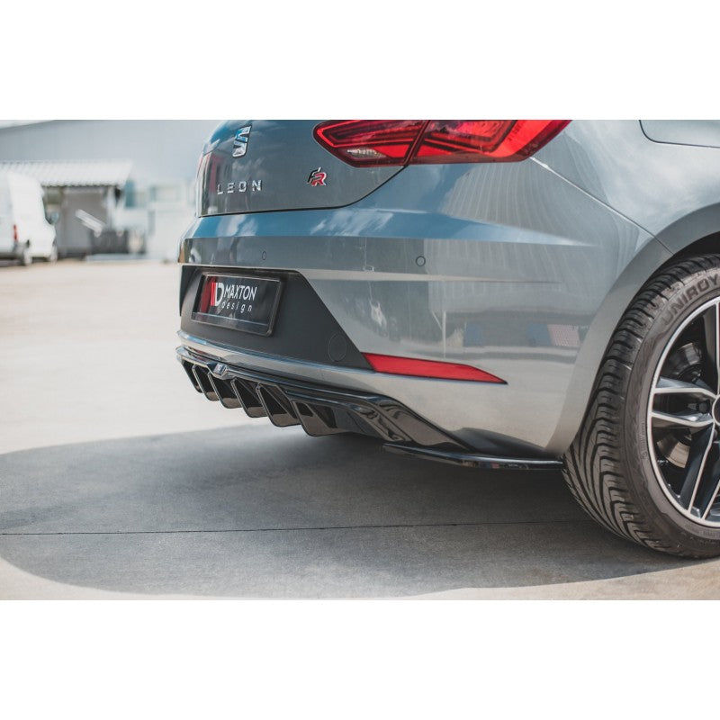 https://viperscar.com/48725-large_default/difusor-maxton-design-seat-leon-mk3-fr-fl-2017-2020.jpg