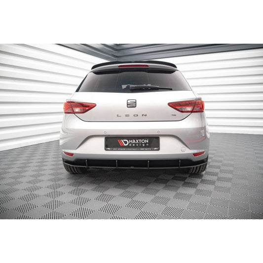 https://viperscar.com/55606-large_default/difusor-street-pro-seat-leon-mk3-hatchback-.jpg
