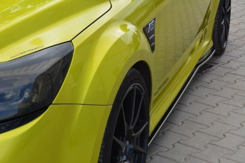 https://viperscar.com/40264-large_default/faldones-ford-focus-mk2-rs-.jpg