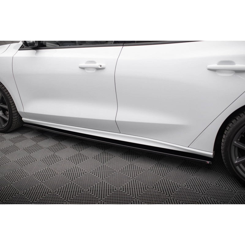 https://viperscar.com/69684-large_default/faldones-ford-focus-mk4-st-line.jpg