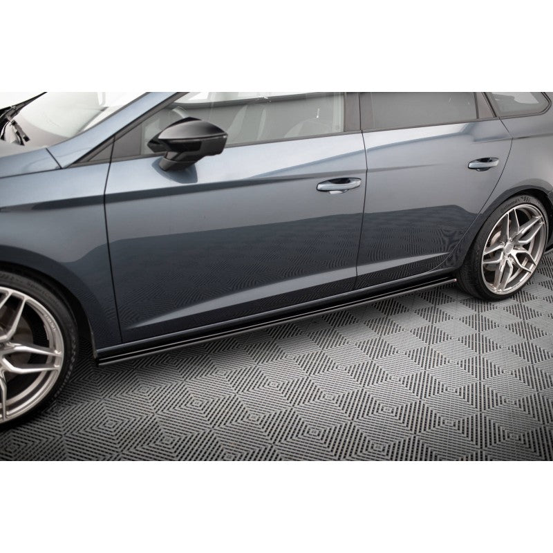 https://viperscar.com/66362-large_default/faldones-seat-leon-iii-cupra-2017-.jpg