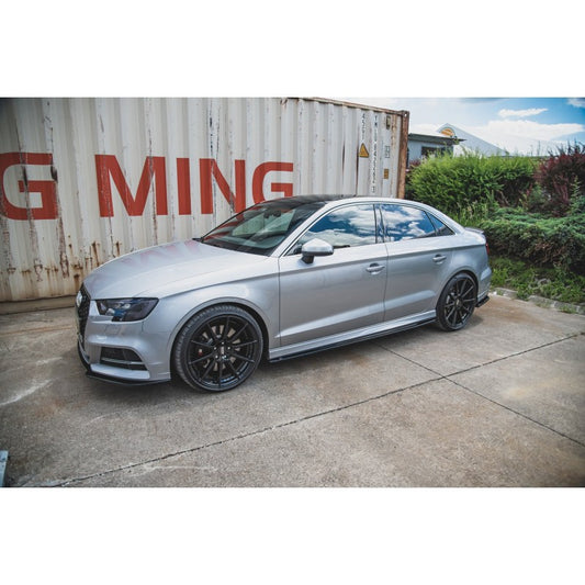 Taloneras V2 Maxton Design para Audi S3 y A3 8V Sedan