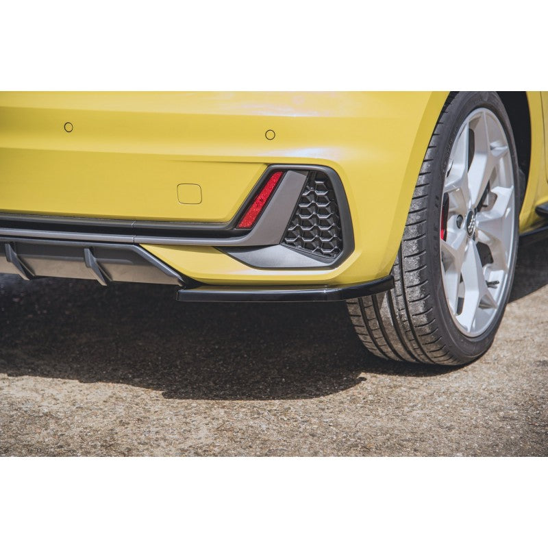 Flaps Laterales Maxton Design para Audi A1 S-Line GB