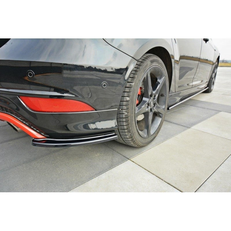 https://viperscar.com/46490-large_default/flaps-maxton-ford-focus-st-line-mk3-fl.jpg