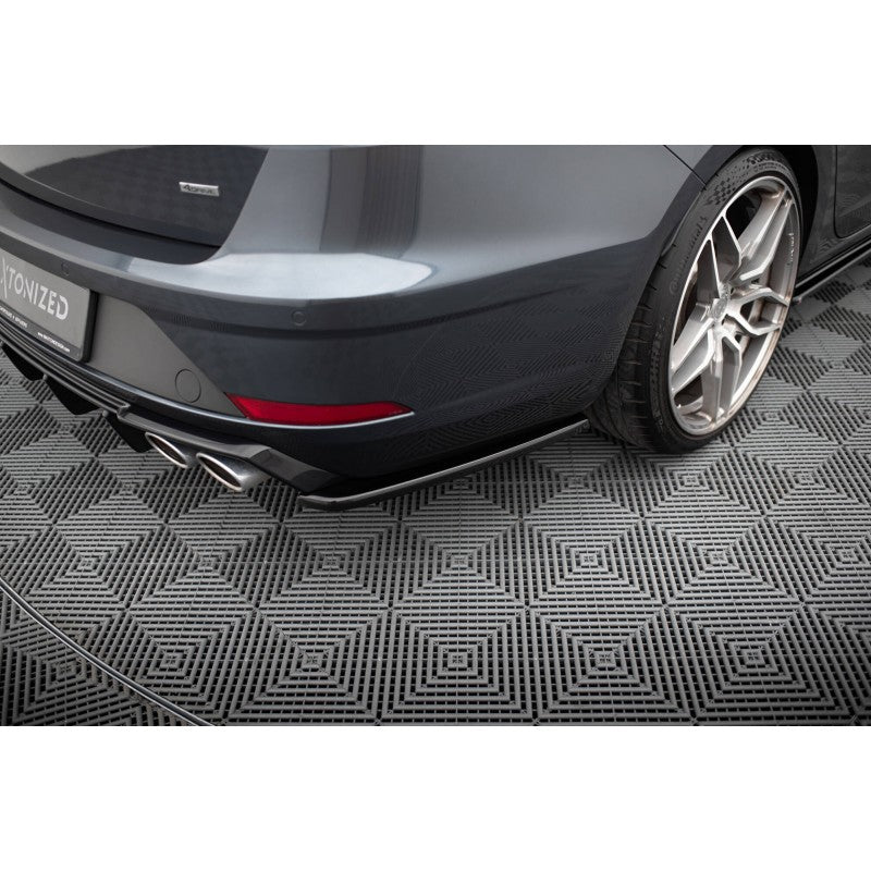 https://viperscar.com/66300-large_default/flaps-v2-maxton-design-.jpg