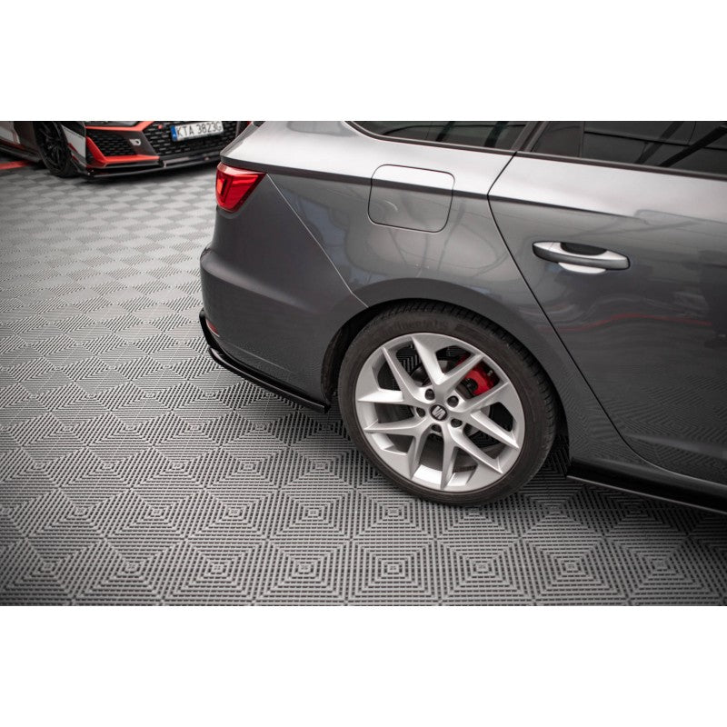 https://viperscar.com/55620-large_default/flaps-v2-seat-leon-st-fr-mk3.jpg