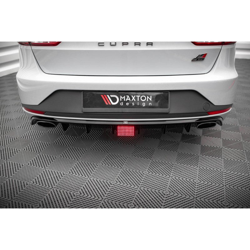 https://viperscar.com/62875-large_default/luz-stop-maxton-seat-leon-cupra-st-mk3.jpg