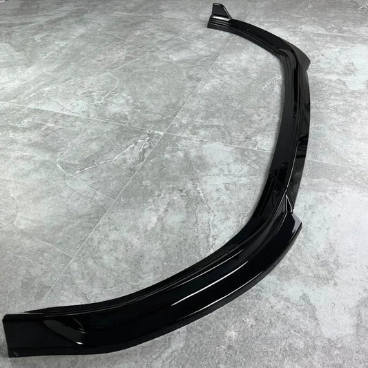Lip Delantero 3 Piezas Volkswagen Polo MK5 MK6 (2010-2021) – Lip delantero en negro brillo con Protección UV