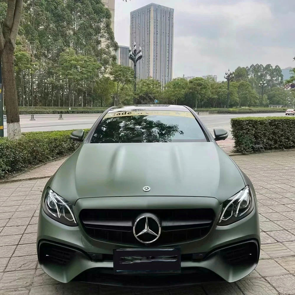 Vinilo Envolvente Verde Militar Mate – Rotulación Completa de Coche