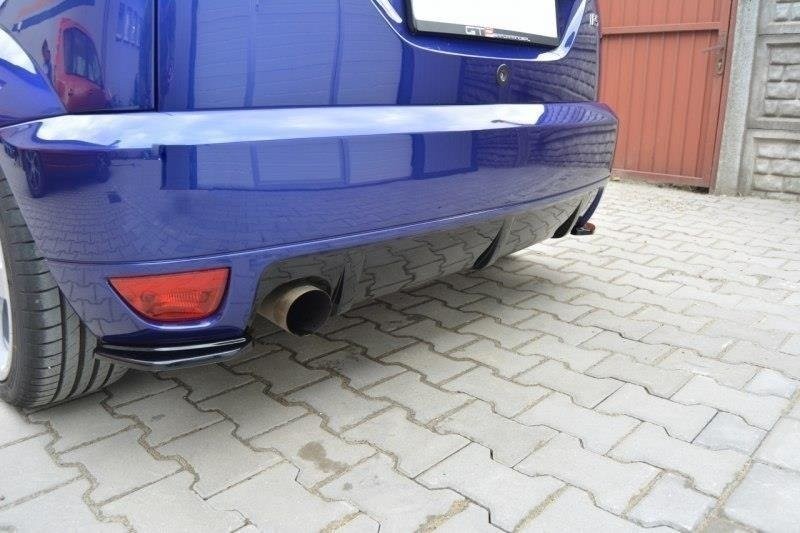 https://viperscar.com/40242-large_default/splitters-laterales-traseros-ford-focus-mk1-rs.jpg