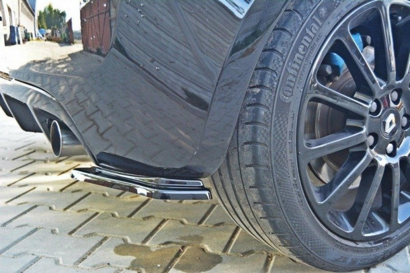 Maxton Design Flaps Traseros Deportivos Renault Clio RS Mk3 Estilo Agresivo