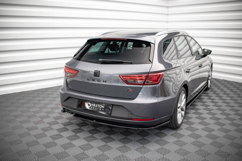 https://viperscar.com/32419-large_default/splitters-traseros-v1-seat-leon-fr-st-mk3.jpg