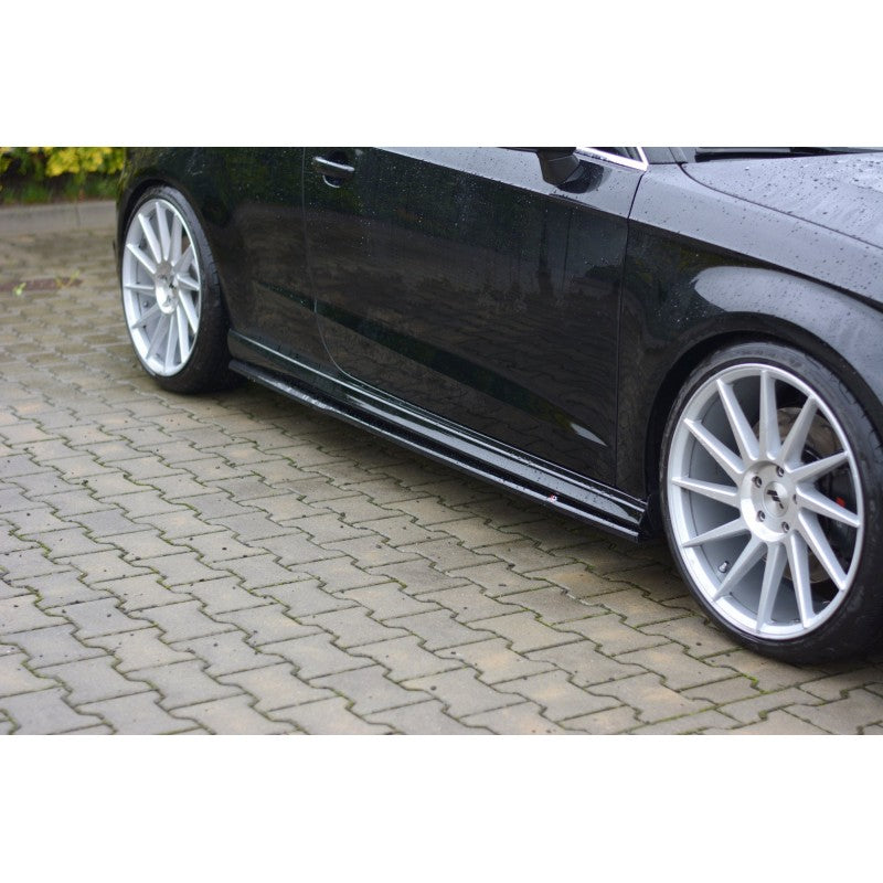 Taloneras Maxton Design para Audi S3 y A3 S-Line 8V