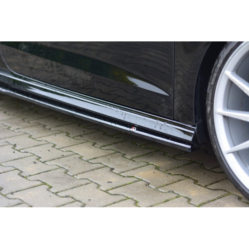 Taloneras Maxton Design para Audi S3 y A3 S-Line 8V