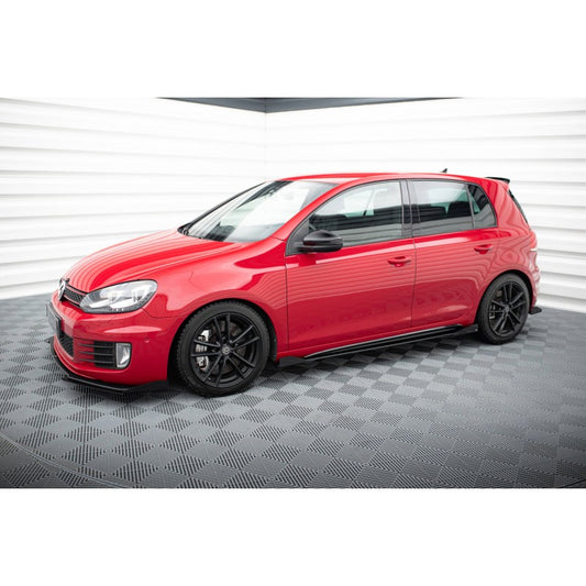 https://viperscar.com/65076-large_default/taloneras-con-flaps-street-pro-maxton-design-vw-golf-mk6-gti.jpg