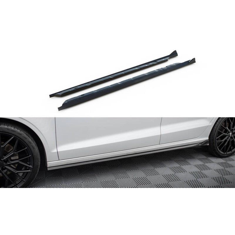 Taloneras Maxton Design para Audi A3 8V Sedán en Negro Brillante