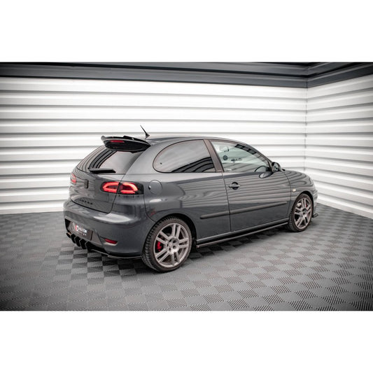 https://viperscar.com/67933-large_default/taloneras-maxton-design-seat-ibiza-cupra-mk3.jpg