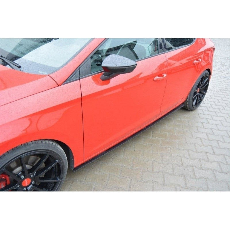 https://viperscar.com/48976-large_default/taloneras-maxton-design-seat-leon-mk3-cupra-fr-2012-2016.jpg