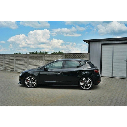 https://viperscar.com/55924-large_default/taloneras-maxton-design-seat-leon-mk3-cupra-fr.jpg