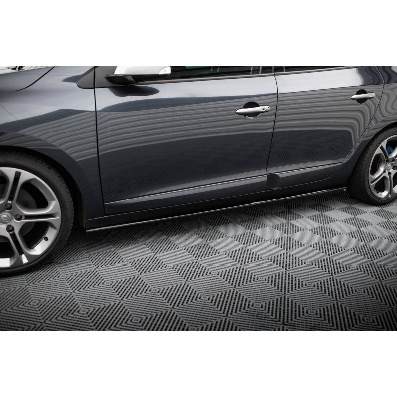 Taloneras Maxton Design Renault Megane GT Mk3 FL - Faldones Laterales de ABS
