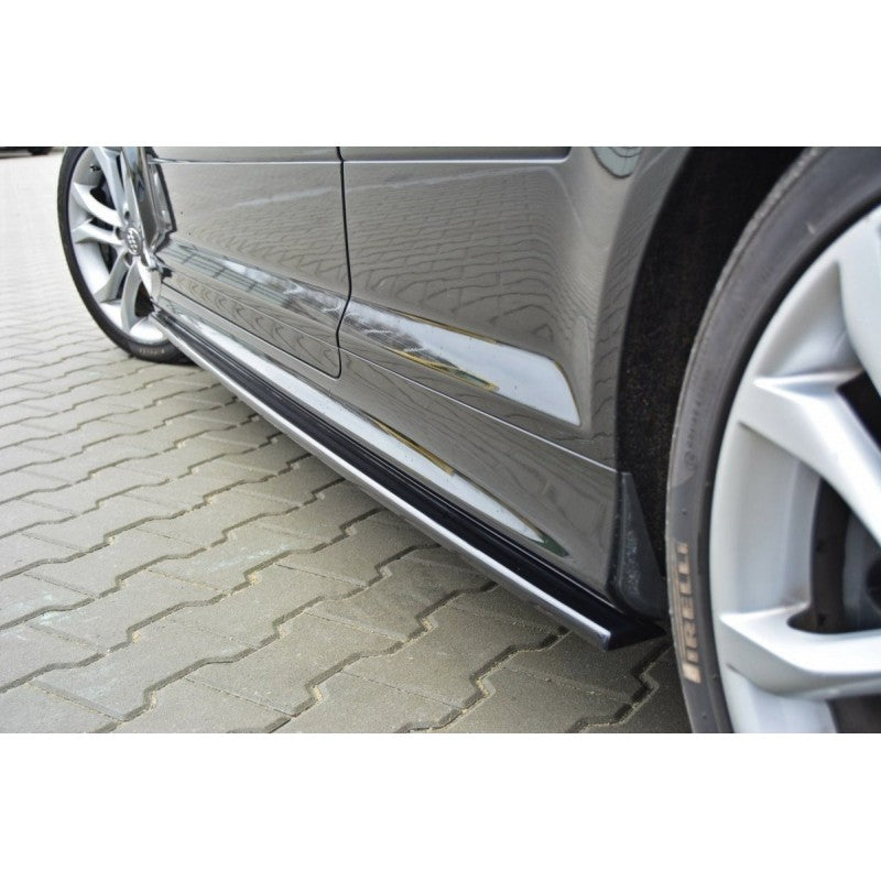 Taloneras Laterales Maxton Design Audi S3 8P FL RS3 8P - Mejora Estética y Rendimiento