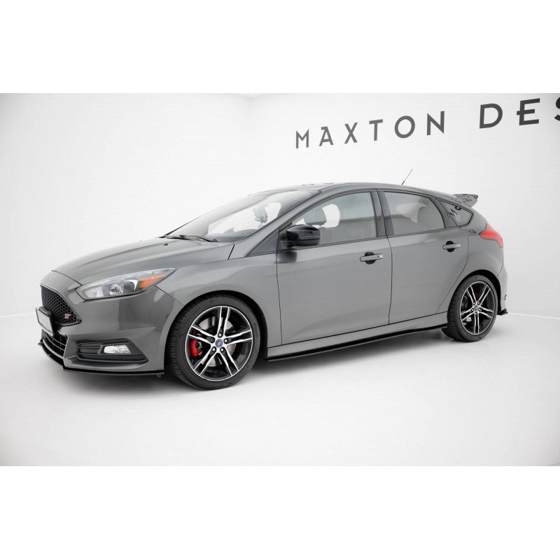 https://viperscar.com/67665-large_default/taloneres-street-pro-maxton-design-ford-focus-st-mk3-fl.jpg